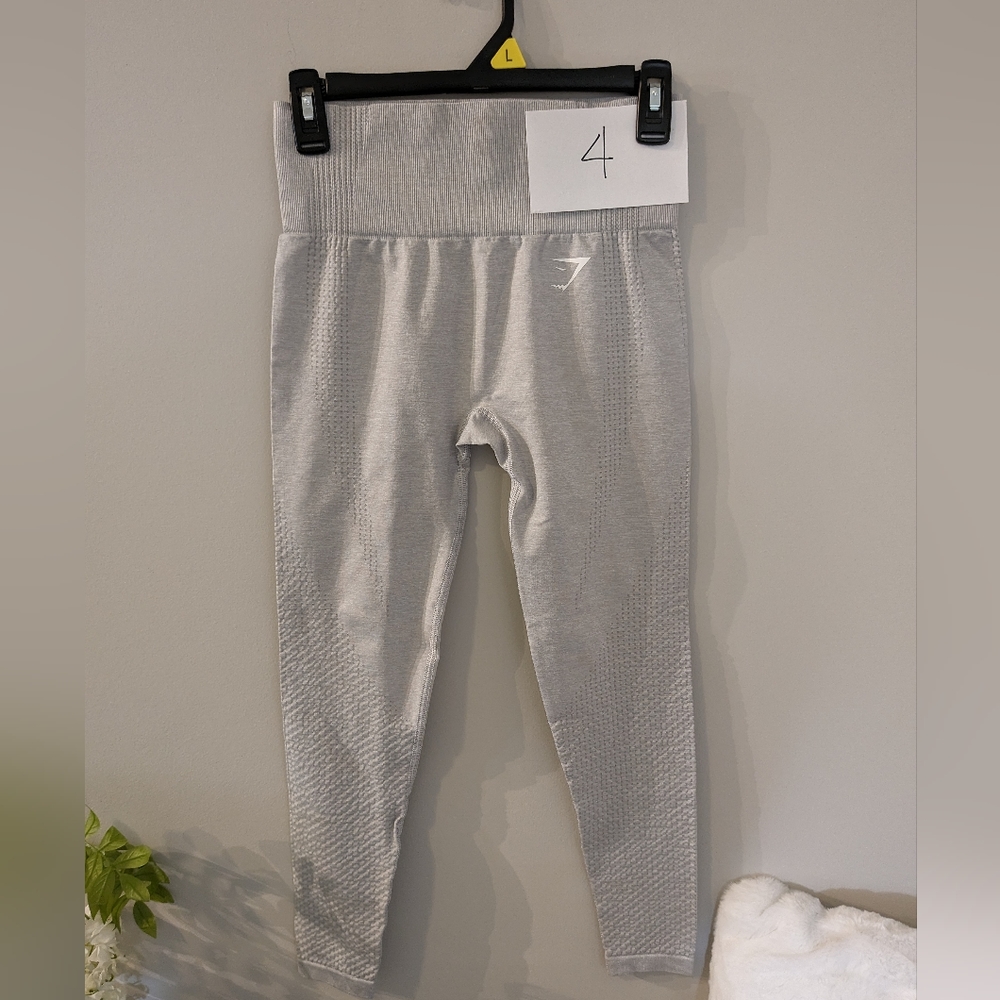 #4 Gymshark Vital Seamless leggings size small